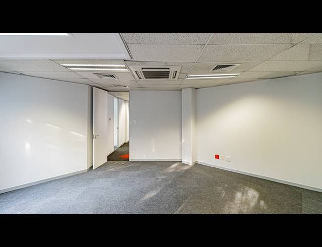 822M² OFFICE TO LET IN PARKTOWN
